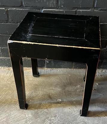Chinees zwart bijzet tafeltje chinese lak tafel  beschikbaar voor biedingen