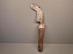 Congo Badu zwaard / mes, Verzamelen, Militaria | Algemeen, Ophalen of Verzenden, Overige soorten, Zwaard of Sabel