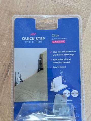 Quick-Step plint clips voor vloeren van 7 - 8mm beschikbaar voor biedingen