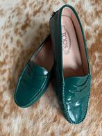 Tod’s 38.5, Ophalen of Verzenden, Zo goed als nieuw, Groen, Instappers