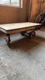 Oud industriele transportkar, Ophalen