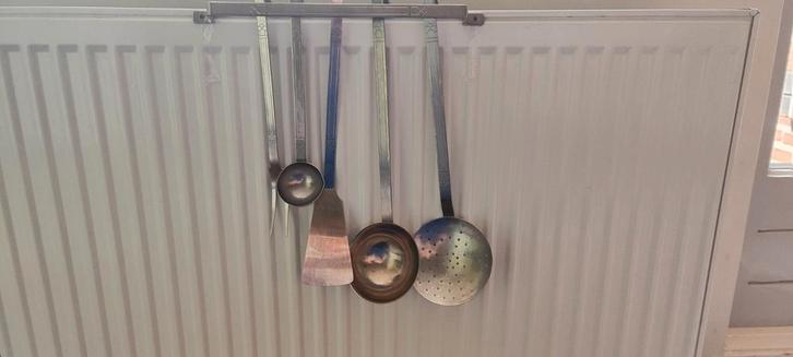 Gero Zilmeta vintage zilverkleurig lepelrek 'trosje' 6 delig, Huis en Inrichting, Keuken | Bestek, Zo goed als nieuw, Bestekset