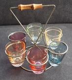 Vintage set/houder met 6 borrelglazen gekleurd glas, Verzamelen, Ophalen of Verzenden, Zo goed als nieuw, Overige typen