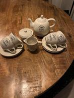 Leuk theeservies van Claire Wilson, Antiek en Kunst, Antiek | Servies compleet, Ophalen of Verzenden