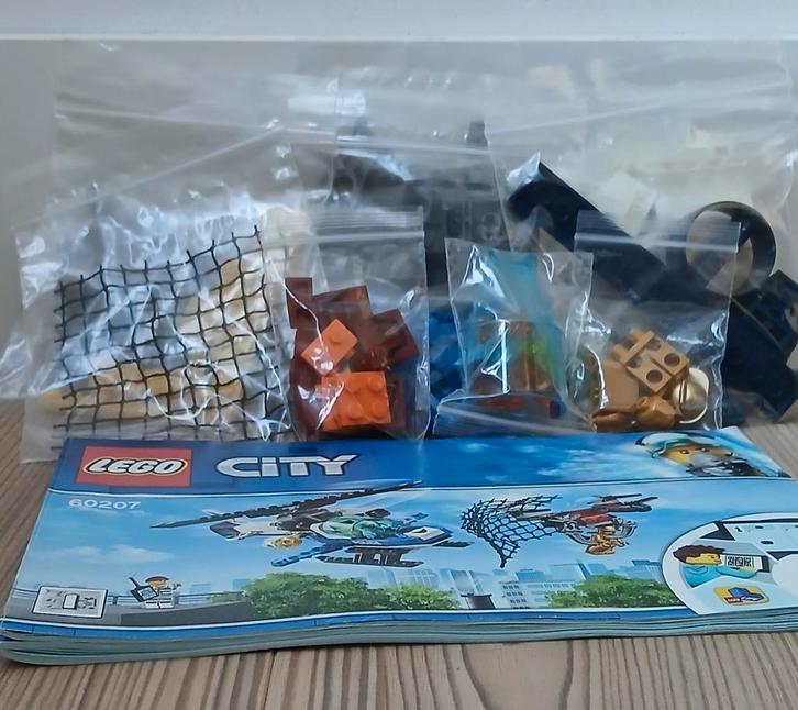 Lego city 60207 luchtpolitie drone achtervolging, Kinderen en Baby's, Speelgoed | Duplo en Lego, Zo goed als nieuw, Lego, Complete set