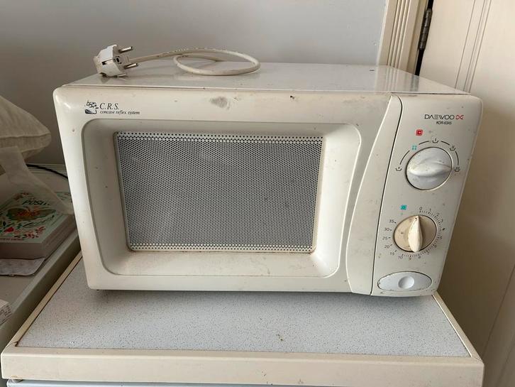 Daewoo Magnetron KOR-634R - Gebruikt, Witgoed en Apparatuur, Magnetrons, Gebruikt, Vrijstaand, Magnetron, Minder dan 45 cm, Oven
