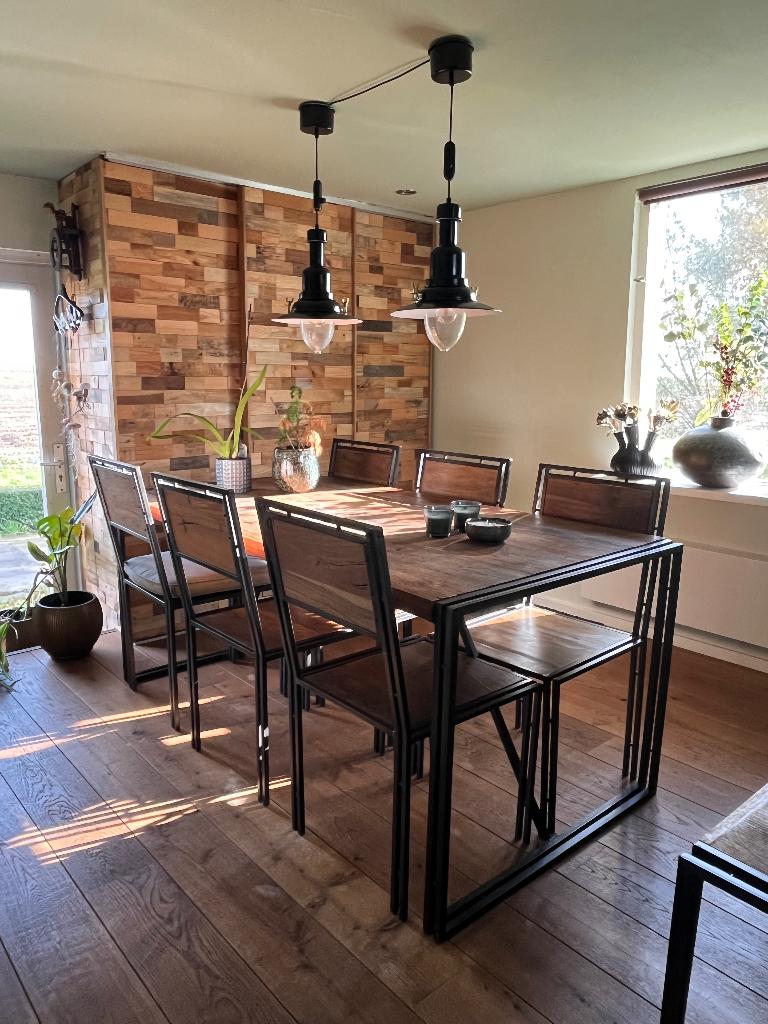 industriële eettafel + stoelen (6 persoons), Huis en Inrichting, Complete eetkamers, Ophalen, Gebruikt, Industrieel, 4 tot 6 stoelen