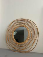 Rotan spiegel, Huis en Inrichting, Woonaccessoires | Spiegels, Rond, Ophalen of Verzenden, Zo goed als nieuw, Minder dan 100 cm