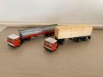 2x Oude Daf vrachtwagens, tankwagen en containertransport, Ophalen of Verzenden, Bus of Vrachtwagen