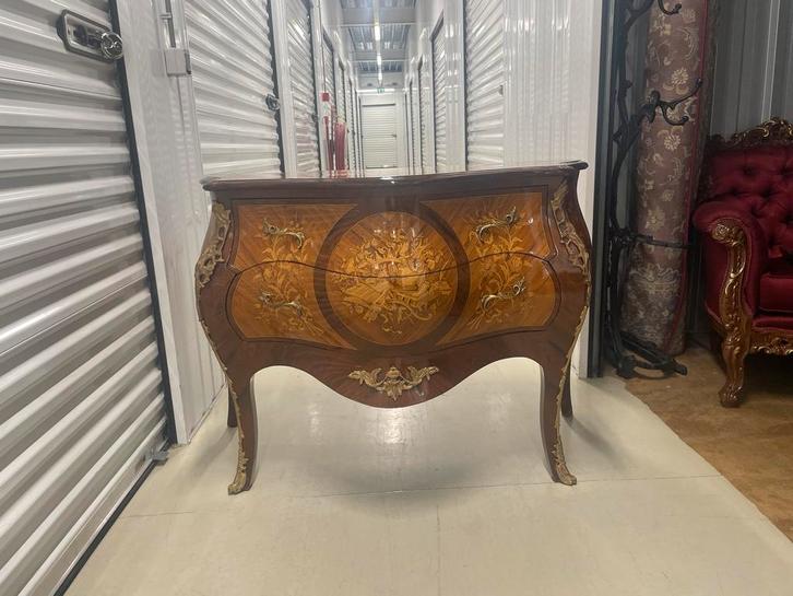 Antieke Roemeense Buikkast - 20e Eeuw, Antiek en Kunst, Antiek | Meubels | Kasten, Ophalen