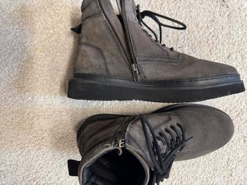 Sasha grijze boots maat 42 beschikbaar voor biedingen
