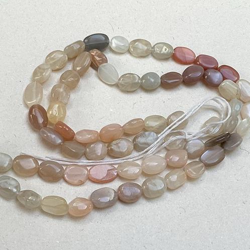 2 strengen edelsteen Maansteen verschillende kleuren NIEUW, Hobby en Vrije tijd, Kralen en Sieraden maken, Nieuw, Kraal, Ophalen of Verzenden