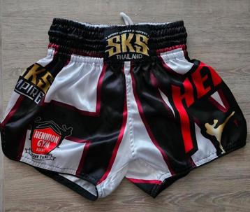 SKS muaythai/kickboksen broekje beschikbaar voor biedingen