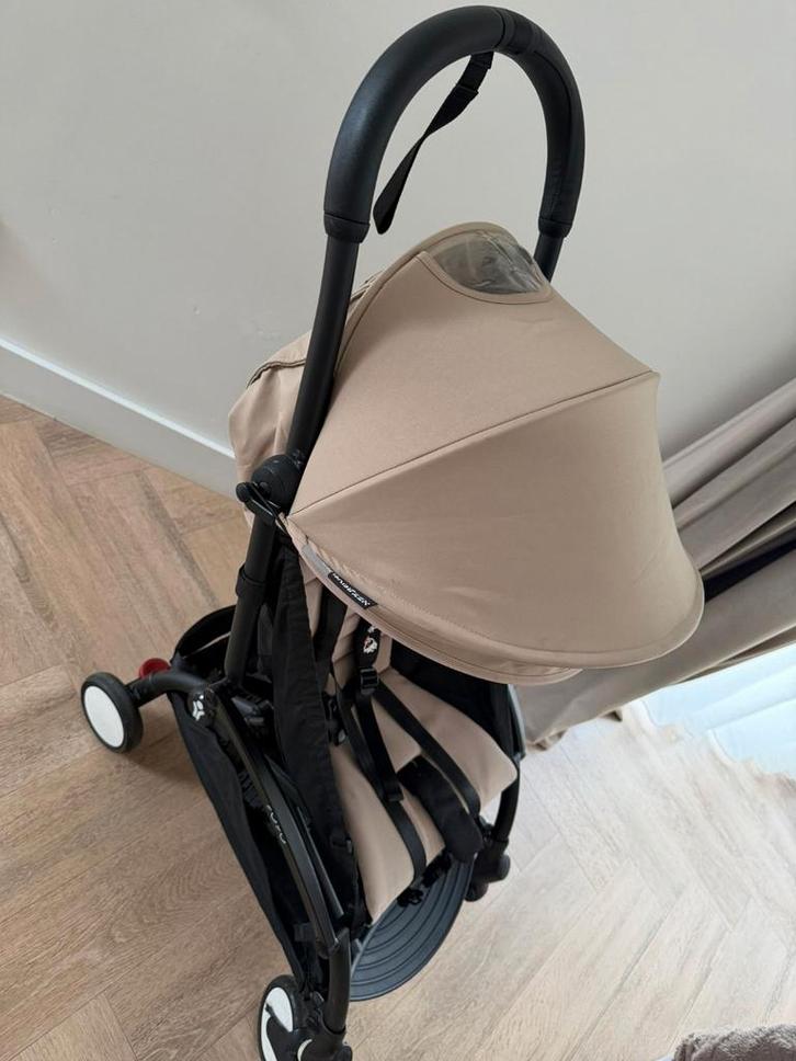 Compacte buggy - yoyo, Kinderen en Baby's, Buggy's, Zo goed als nieuw, Zonnekap, Ophalen of Verzenden