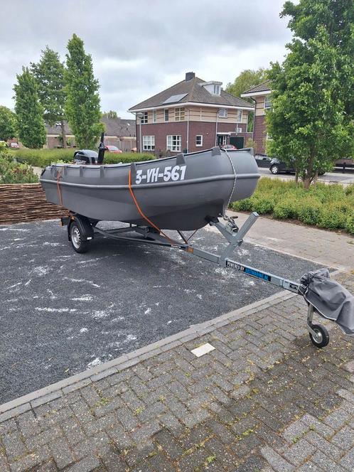Whaly 400 met 40pk Mercury motor, Watersport en Boten, Vis- en Consoleboten, Zo goed als nieuw, 30 tot 50 pk, Benzine, Buitenboordmotor