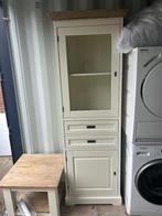 Leuke set vitrine kast en bijpassend tafeltje, Huis en Inrichting, Kasten | Vitrinekasten, Ophalen, 50 tot 100 cm, 150 tot 200 cm