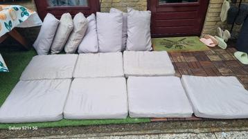 Set van 7 loungekussens voor tuinset beschikbaar voor biedingen