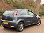 Fiat Punto Evo 1.3 M-Jet Dynamic 5 DEURS CLIMA CRUISE RIJD S, Voorwielaandrijving, Euro 5, 28 km/l, Gebruikt