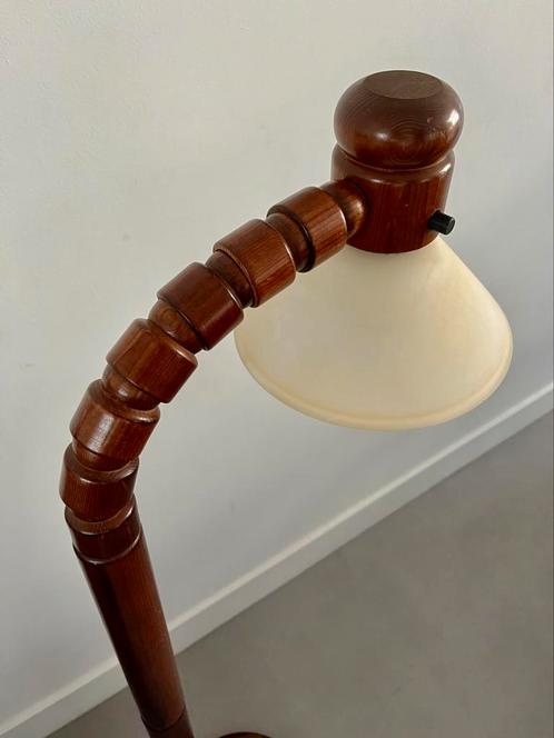 Zweedse design lamp Scandinavisch light solbackens svarveri, Huis en Inrichting, Lampen | Vloerlampen, Ophalen of Verzenden