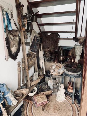 Diverse woondecoratie stoer sober brocante beschikbaar voor biedingen