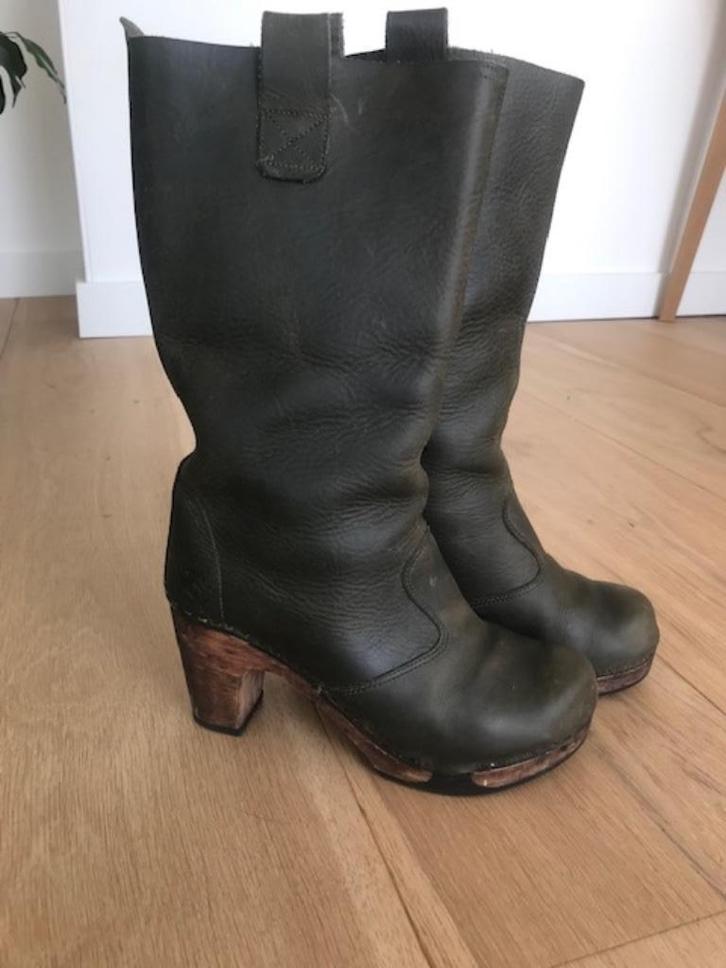 Hoge Clumpy laarzen cactusgroen mt 38, Kleding | Dames, Schoenen, Zo goed als nieuw, Hoge laarzen, Groen, Verzenden