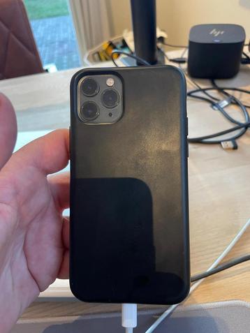 Apple Iphone 11 Pro 64 GB goede staat beschikbaar voor biedingen
