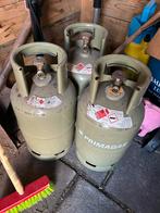 3 lege gasflessen, Ophalen, Gebruikt