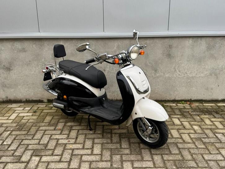 Retro scooter Rover Bikes, 8876km 25km in nette staat, Fietsen en Brommers, Snorfietsen en Snorscooters, Gebruikt, Overige merken