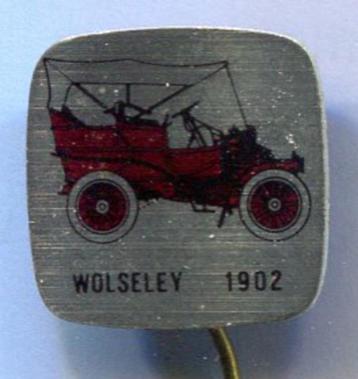 Wolseley 1902 rood op blik auto speldje ( D_182 ) beschikbaar voor biedingen