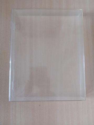 Stofkap 42 x 34 x 7 cm beschikbaar voor biedingen
