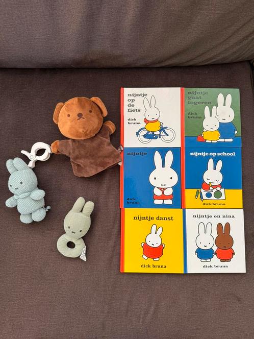 Nijntje knuffeltjes, boekjes en lakentjes, Kinderen en Baby's, Kinderspulletjes, Zo goed als nieuw, Ophalen of Verzenden