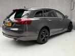 Opel Insignia Sports Tourer 2.0 T Cosmo 4x4 250 PK, Automaat, Zwart, 4 cilinders, Leder