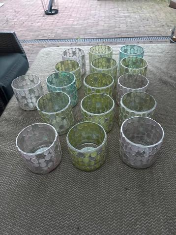 Set van 16 decoratieve theelichthouders beschikbaar voor biedingen