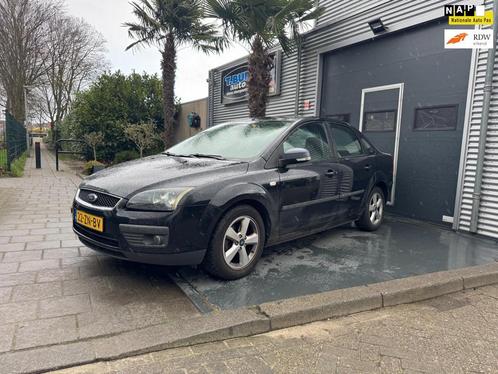 Ford Focus 1.6-16V Futura AIRCO, Auto's, Ford, Bedrijf, Te koop, Focus, ABS, Airbags, Airconditioning, Boordcomputer, Centrale vergrendeling