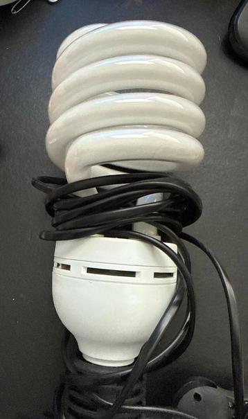 Fotostudio Lamp met Scherm beschikbaar voor biedingen