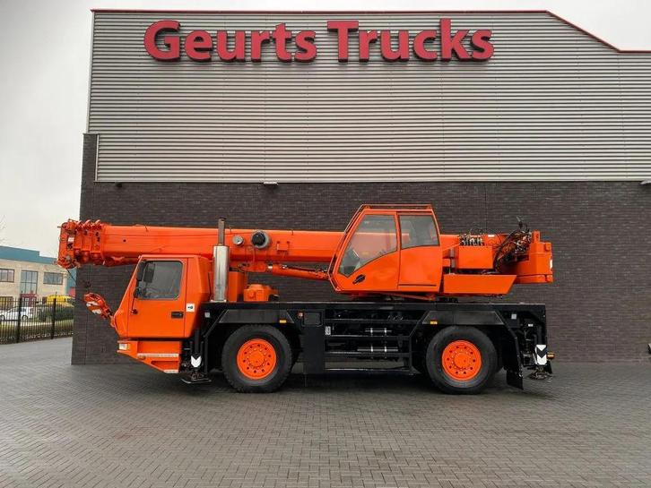 Grove GMK 2035 E + JIB KRAAN/KRAN/CRANE/GRUA (bj 2008), Zakelijke goederen, Machines en Bouw | Kranen en Graafmachines, Kraan