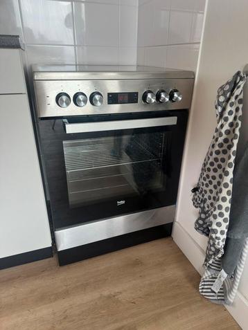 Beko fornuis beschikbaar voor biedingen