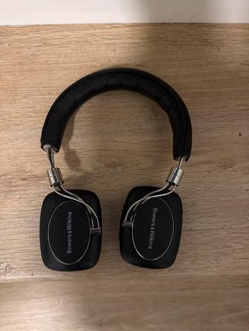 Bowers & Wilkins P5 Hoofdtelefoon beschikbaar voor biedingen