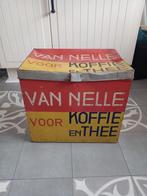 groot Van Nelle blik, Ophalen