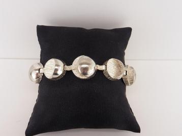 Zilveren armband                                        Z105 beschikbaar voor biedingen