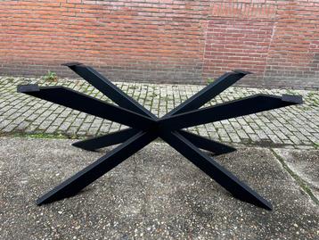 Spinpoot , matrixpoot , gepoedercoat matrix spiderleg metaal beschikbaar voor biedingen
