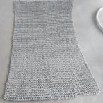 Zachte handgebreide grijze plaid woondeken, Verzenden