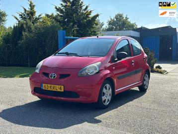 Toyota Aygo 1.0-12V | 5 Deurs | beschikbaar voor biedingen