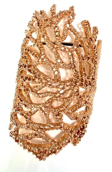 ZARA SCHITTERENDE ARMBAND KORAAL RELIËF NIEUW💖💖💖 beschikbaar voor biedingen