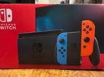 Nintendo switch, Spelcomputers en Games, Ophalen, Met games, Met 2 controllers, Zo goed als nieuw