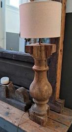 Oud houten balusterlamp zonder kap, Huis en Inrichting, Lampen | Tafellampen, Ophalen, Gebruikt