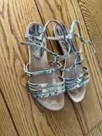 Unisa sandalen slippers 39 valt als 40, Verzenden, Gedragen