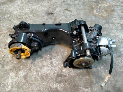 70cc Airsal minarelli horizontaal blok, Fietsen en Brommers, Brommeronderdelen | Scooters, Zo goed als nieuw, Yamaha, Blok, Ophalen of Verzenden
