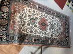 Vintage tapijt, Huis en Inrichting, Stoffering | Tapijten en Kleden, Ophalen, Zo goed als nieuw, Rechthoekig, 200 cm of meer