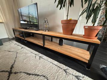 Steigerhouten TV Meubel Industrieel beschikbaar voor biedingen